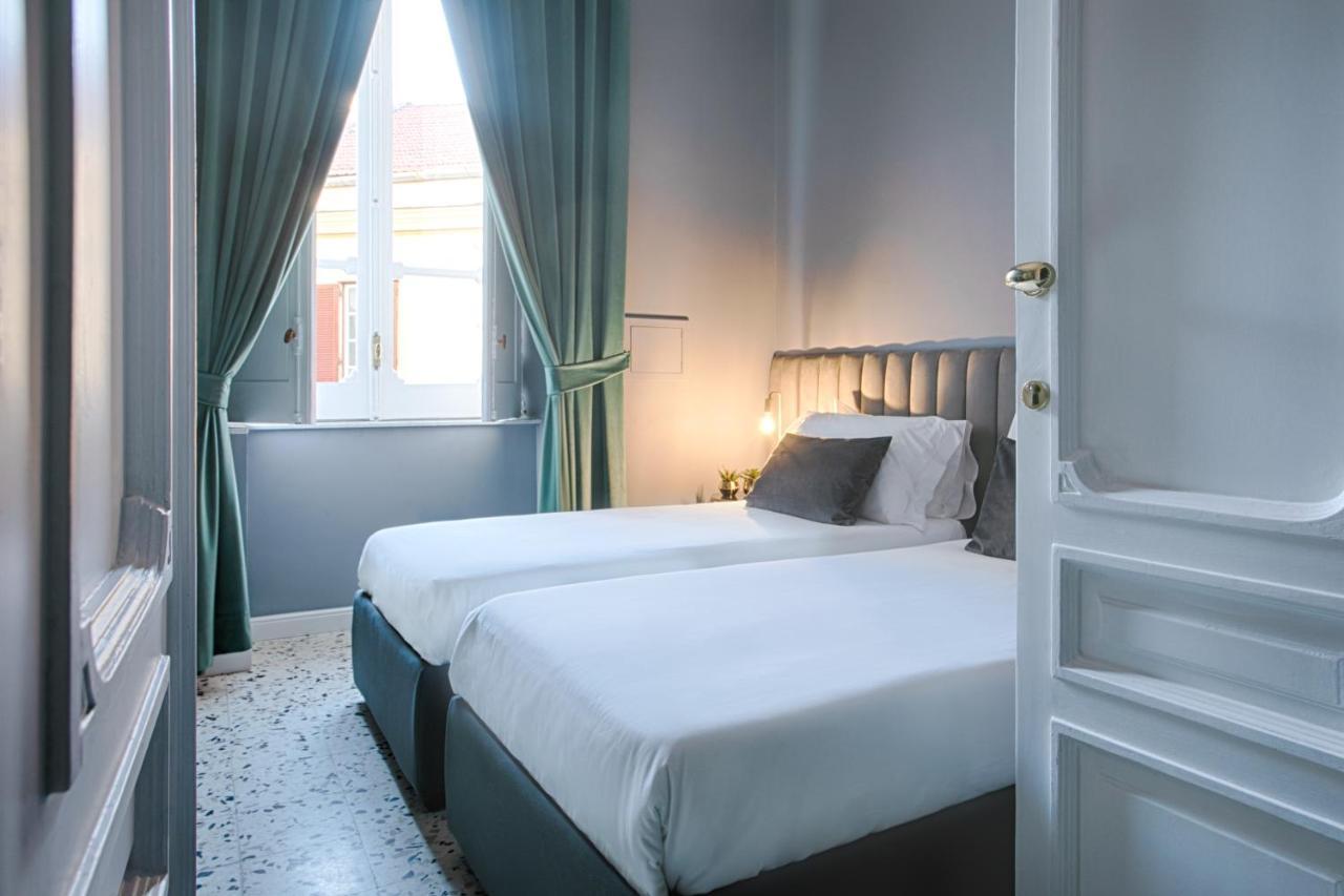 Quatrum Napoli - B&B Bagian luar foto