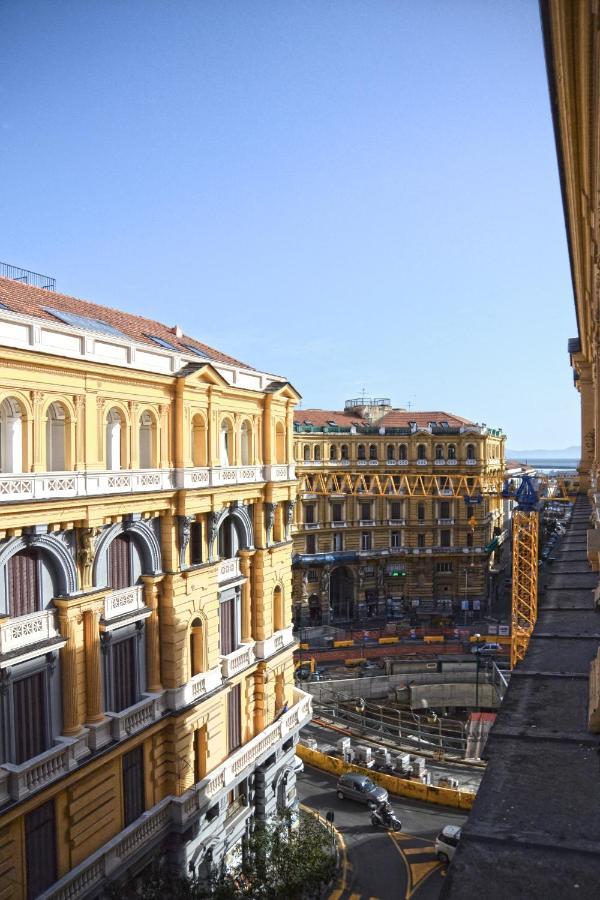 Quatrum Napoli - B&B Bagian luar foto