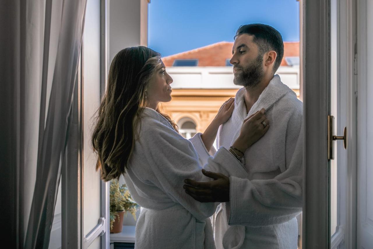 Quatrum Napoli - B&B Bagian luar foto